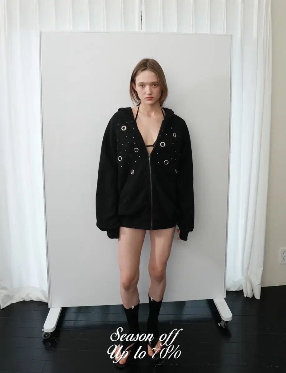 ペインチュアル スタッズ サークル リング フードジップアップ ブラック