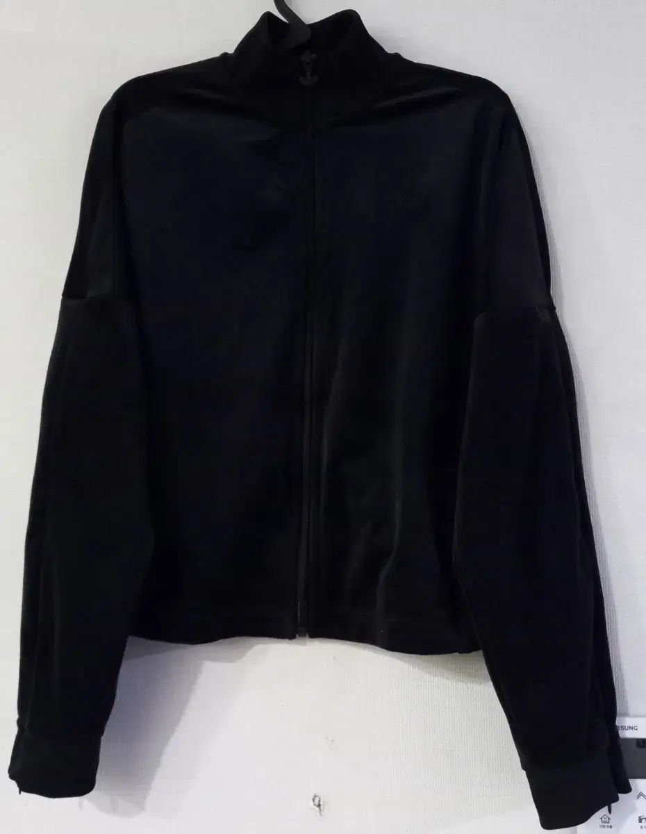 アディダス ツアーベルベット ブラック 黒 トラックジャージ ジャージ ジップアップジャージ 90 S