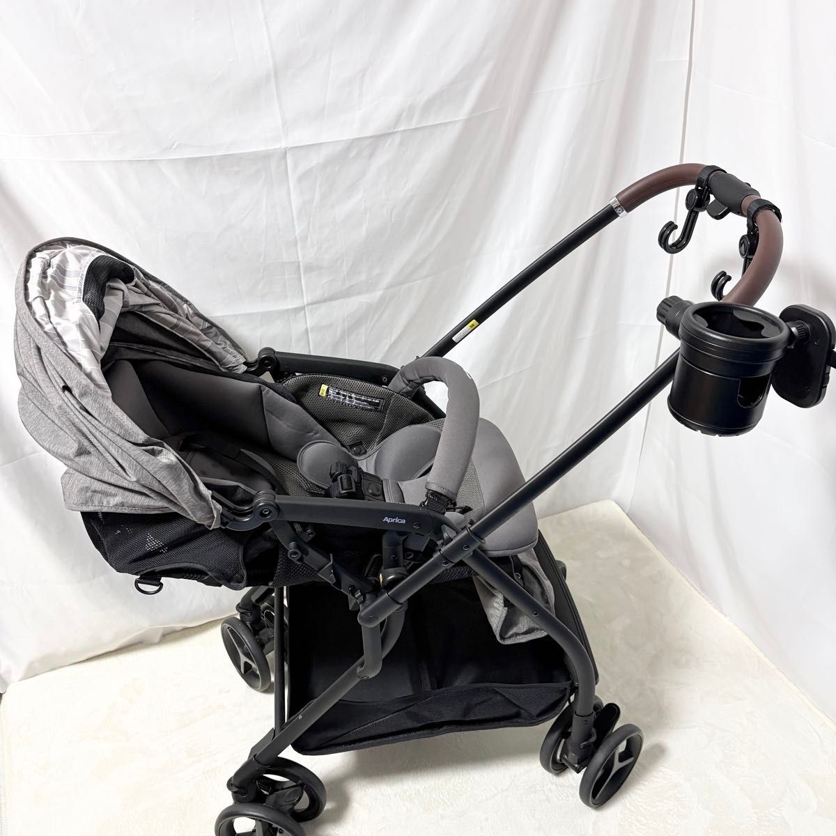 コンパクト 軽量