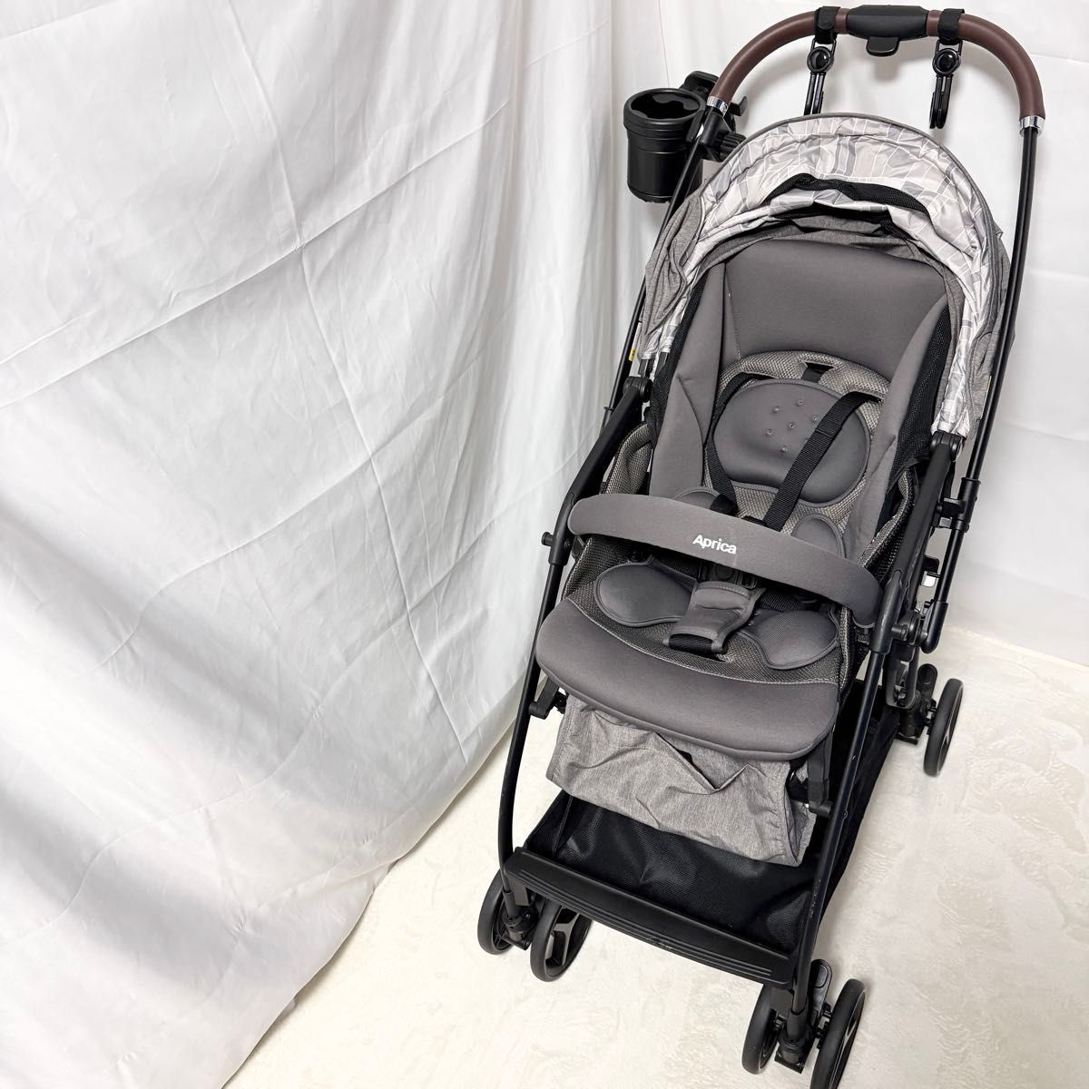 アップリカ Aprica runrun ルンルン コンパクト 軽量 レザーハンドル ベビーカー