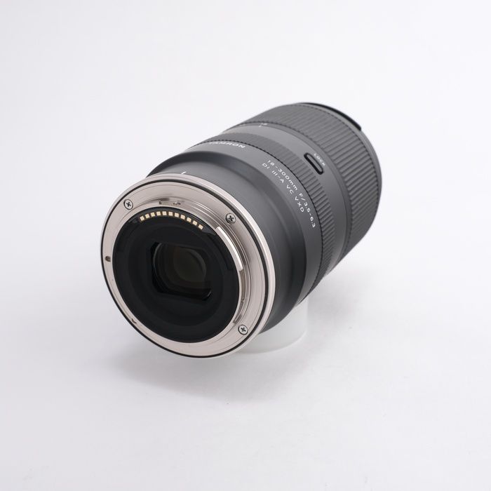 人気アイテムお得に購入！ タムロン TAMRON 18-300 3.5-6.3 DI3-A VC VXD B061 ニコンZマウント用