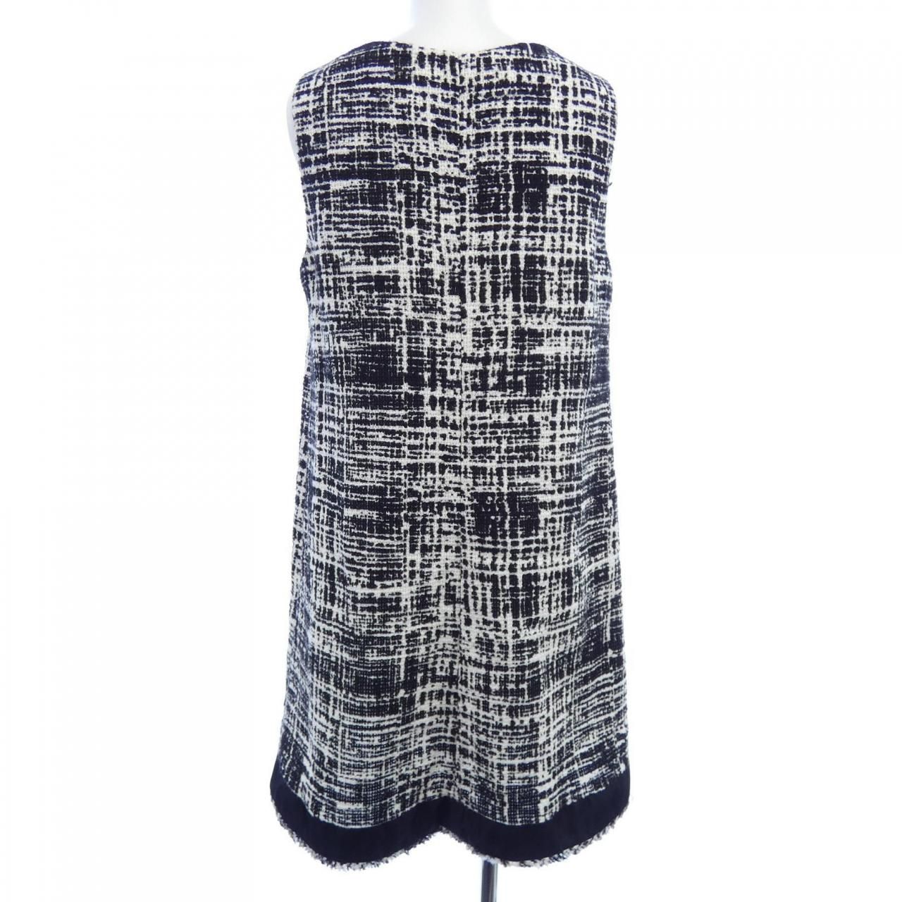 プラダ PRADA トライアングルロゴ P 3 G 46 S 221 10 FV ワンピース