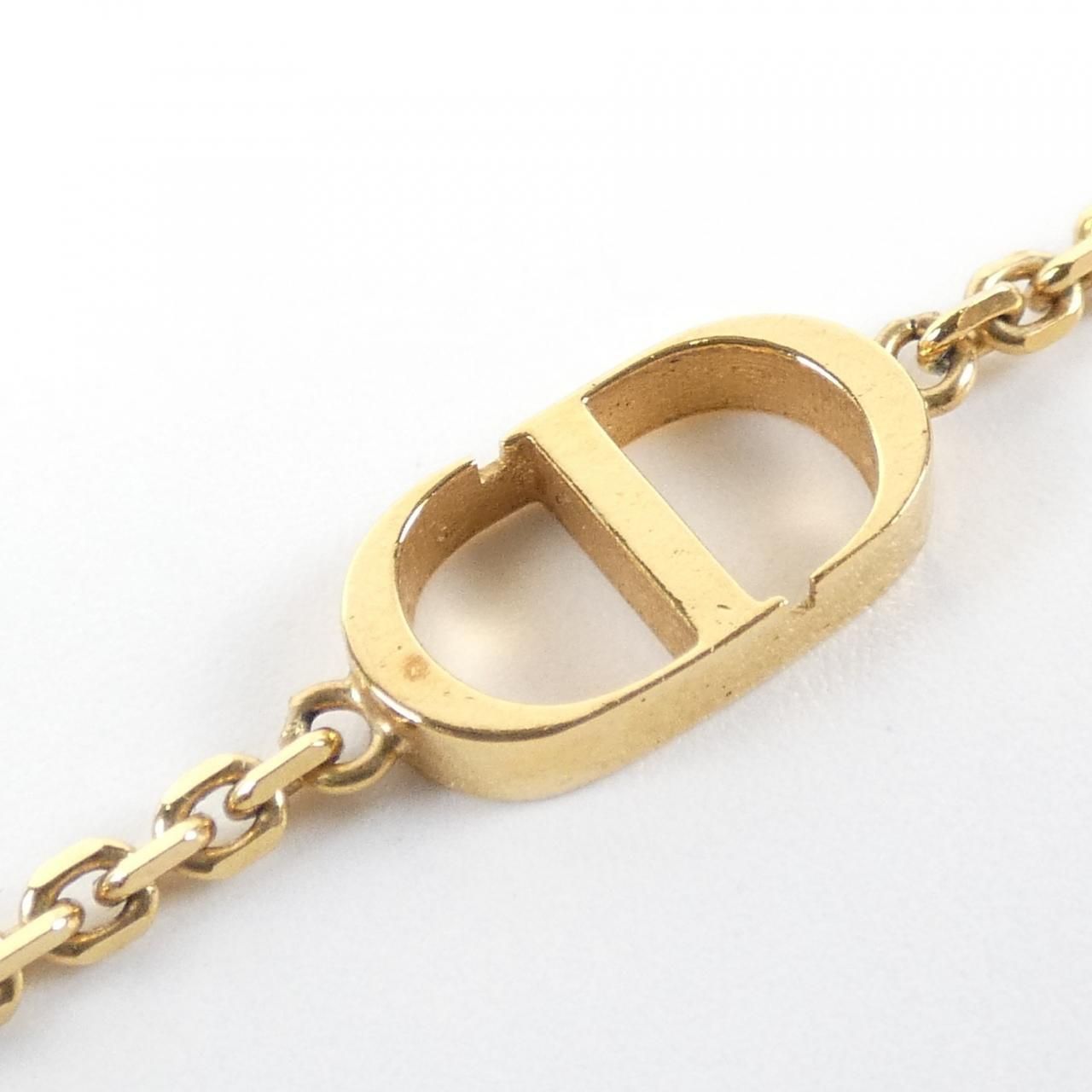 クリスチャンディオール