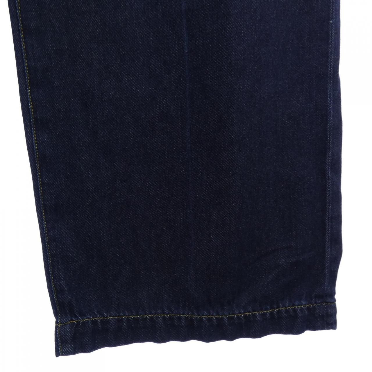 セオリーリュクス Theory