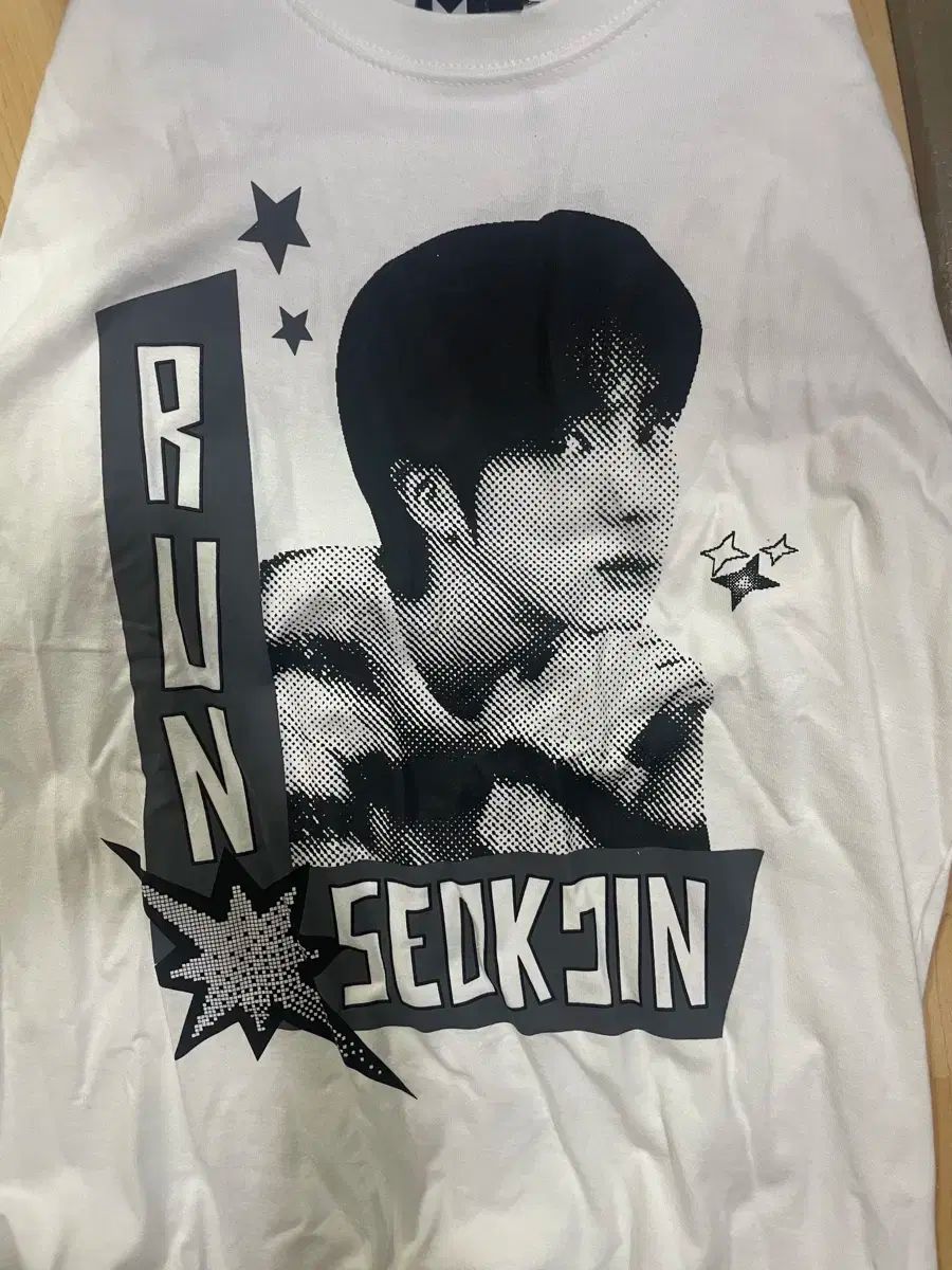 BTS 防弾 ジン JIN ソクジン RUNジン S S T-shirt White