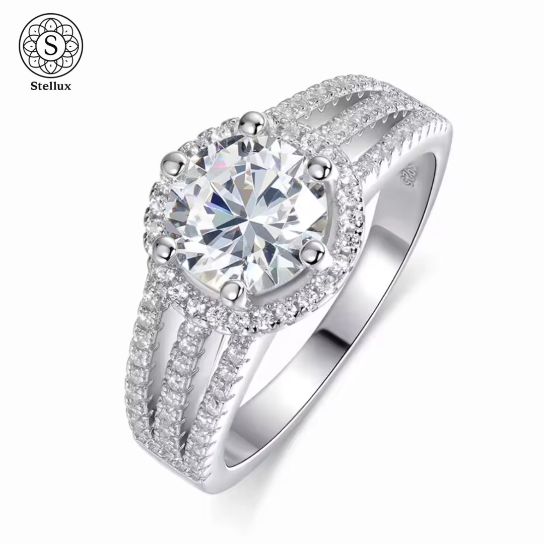 大粒 2ct モアサナイト エメラルド Pt950 リング 高級感溢れる輝き 大粒 2ct モアサナイト エメラルド Pt950 リング 高級感溢れる輝き