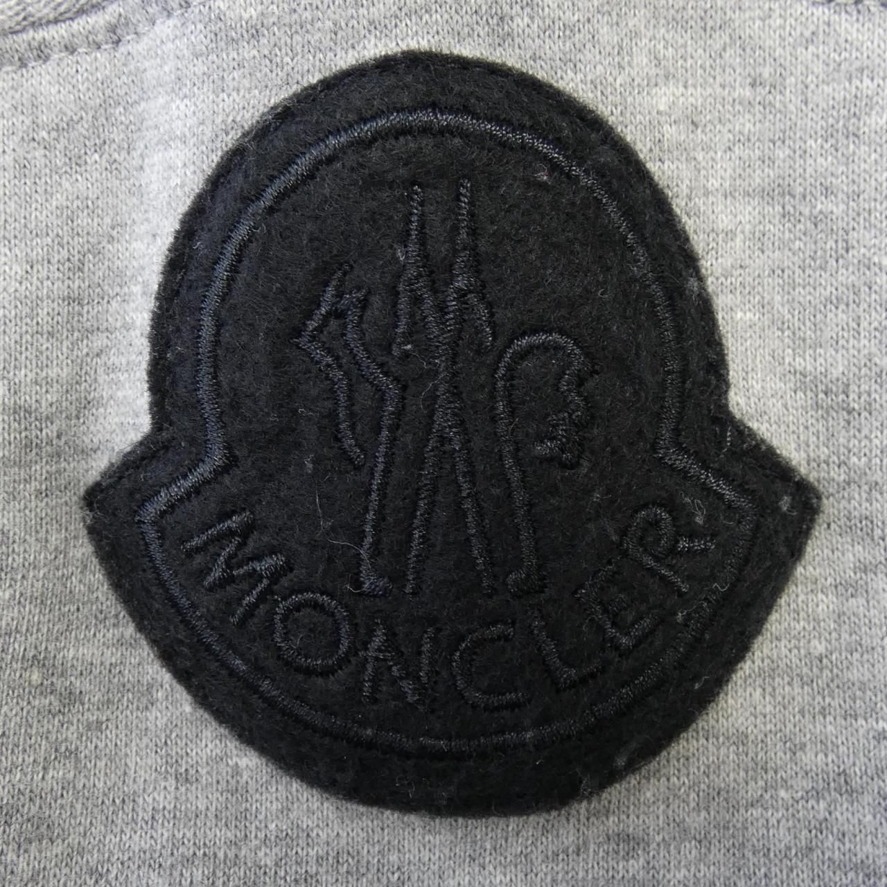 MONCLER パーカー