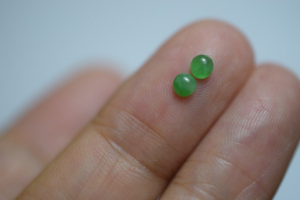 SR12-38 ミニ 氷種 果緑 ミャンマー産 天然 A貨 本翡翠 ルース 硬玉