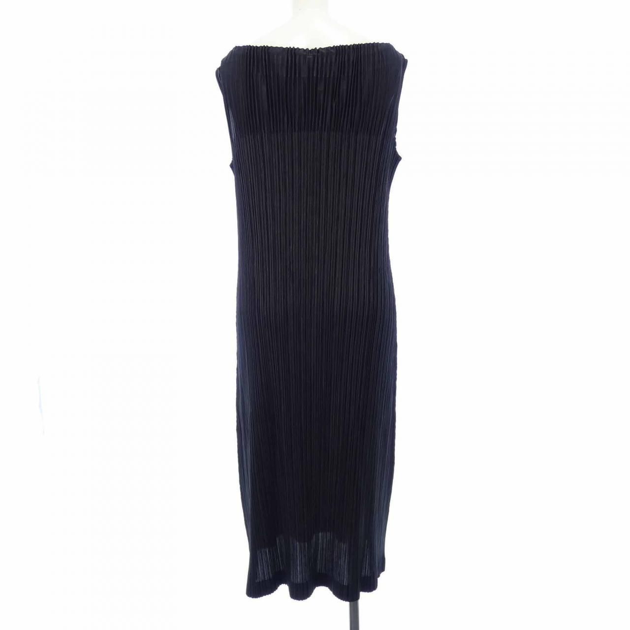 期間限定割引40%！ プリーツプリーズ PLEATS PLEASE PP01-JH731 ワンピース