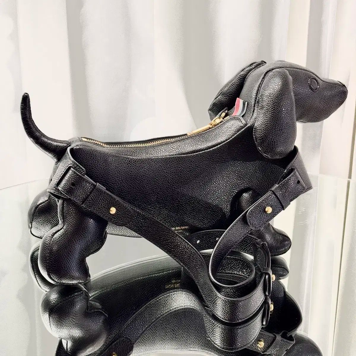 OS モデル Thom Browne トム ブラウン ホクト バゲット ポーチ クロスバック ヒップバッグ