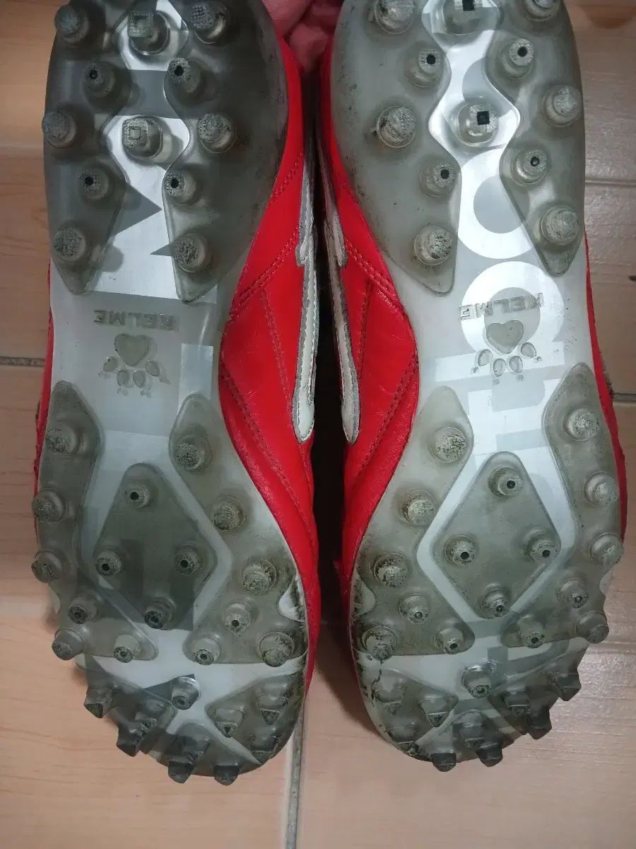 KELME ケルメ オール ザット ブーツ サッカーシューズ です