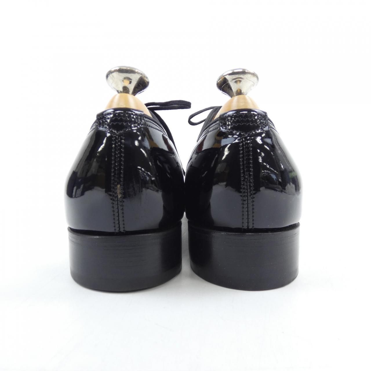 ジョンロブ JOHN