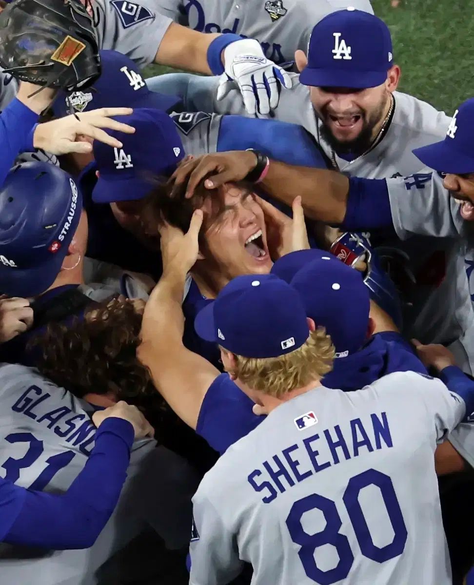 ニューエラ MLB 25 ワールドシリーズ LAドジャース アセンティック フィッテッドキャップ 712