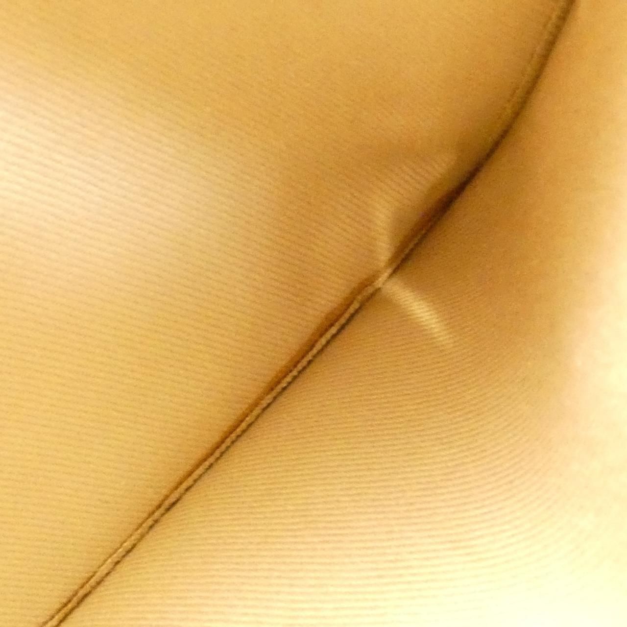  クロエ ウッディ スモール トート E 66 バッグ ハンドバッグ バッグ