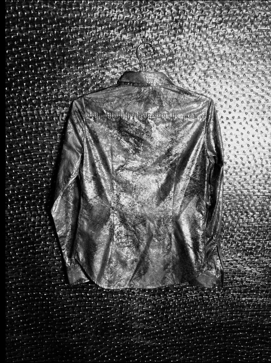 シルバーコーティング シャツ