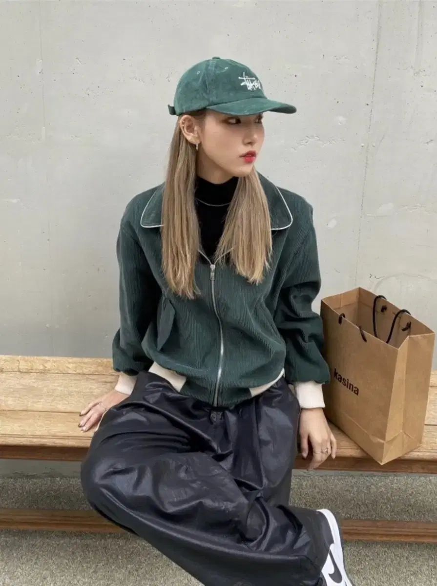 AAKE コーデュロイ クロップド ブルゾン ゴールデン ジャケット スタジャン アウター