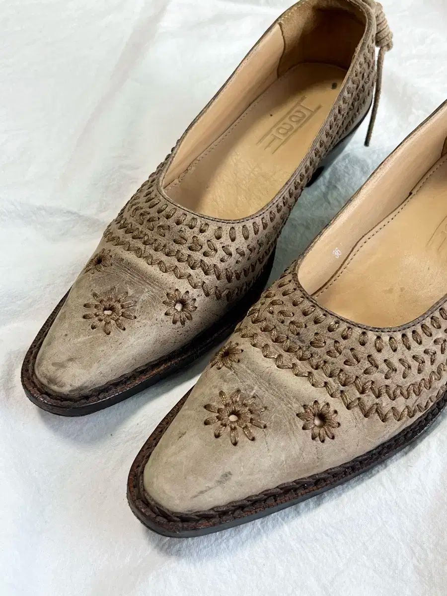  36 245 ISSEY MIYAKE イッセイミヤケ HAAT ヴィンテージ パンプス 靴 スニーカー 靴