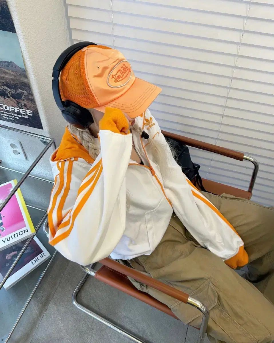 ヴィンテージ adidas オランダ WHO フードジップアップ