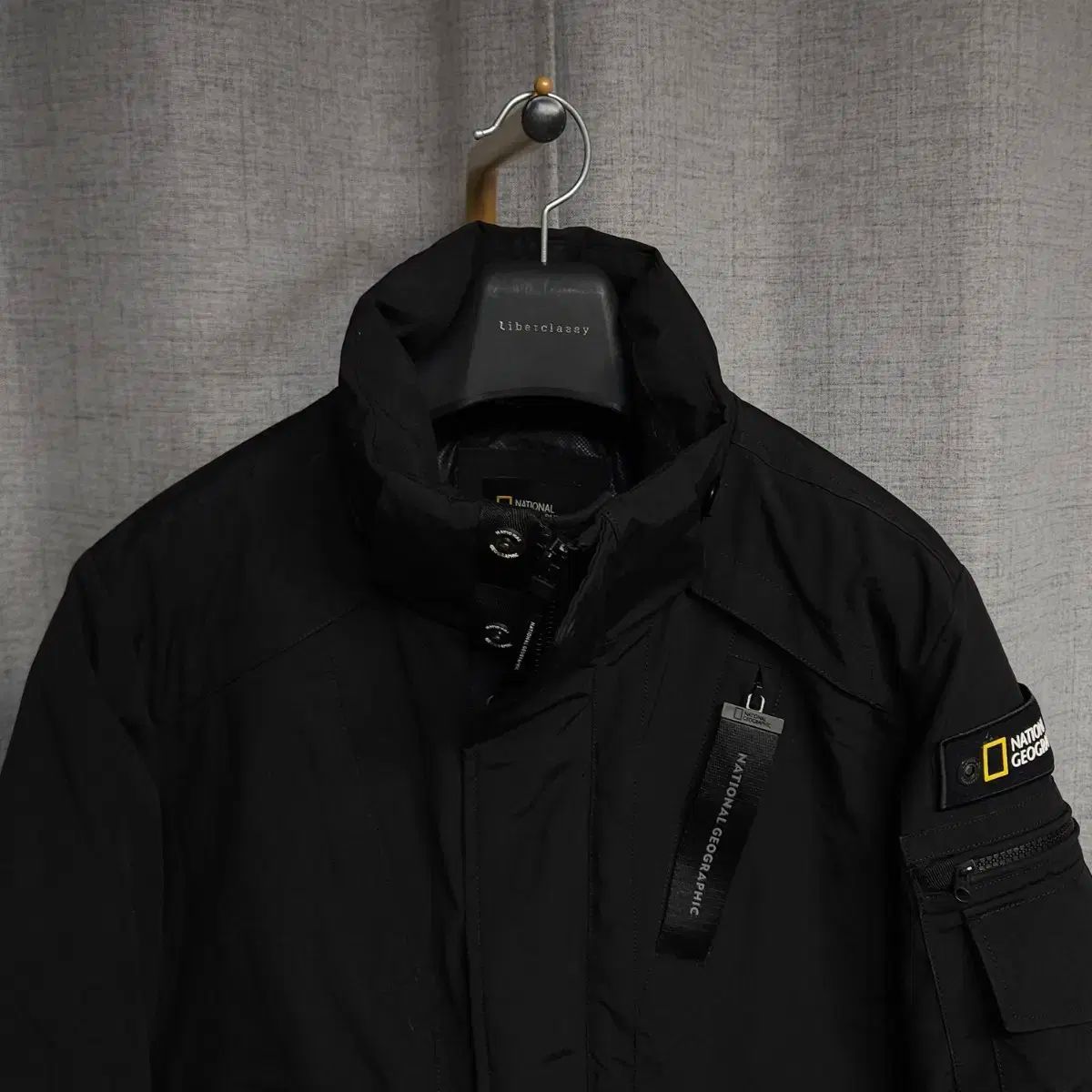 L ナショナルジオグラフィック ユーティリティ ショートダウン