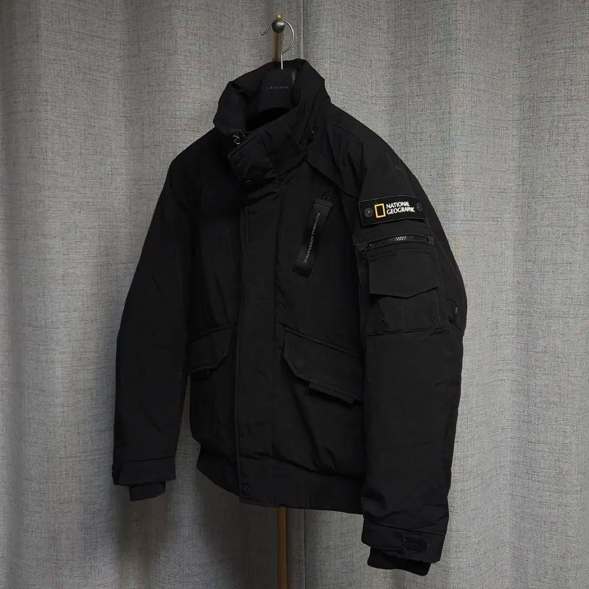 L ナショナルジオグラフィック ユーティリティ ショートダウン