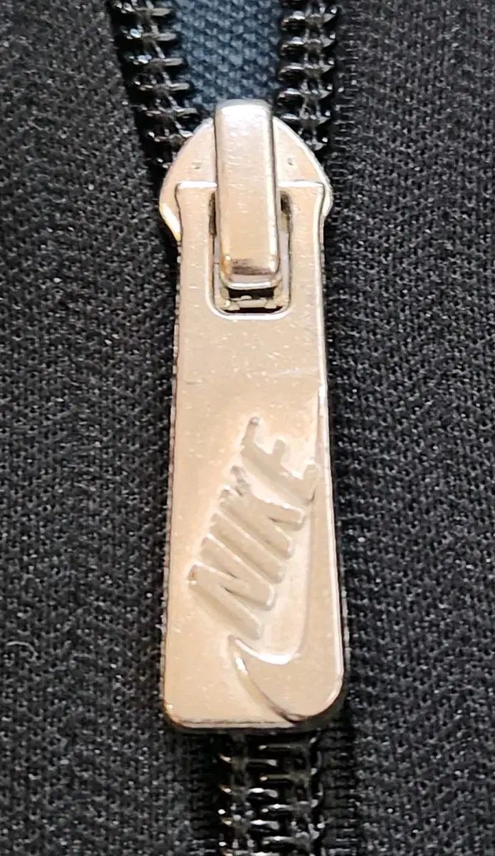 ジャージ ブラック