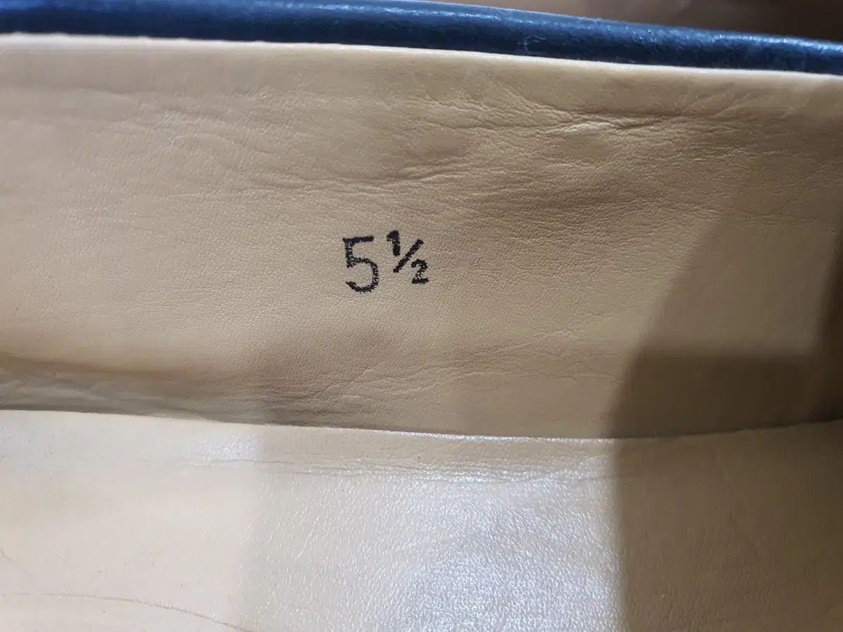 トッズ ペニーローファー