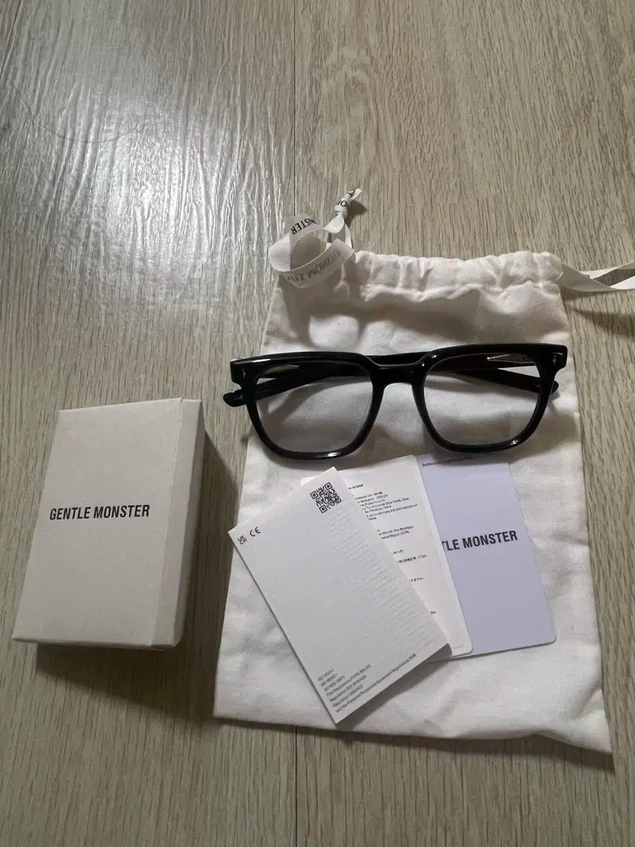 GENTLE MONSTER ジェントルモンスター オルガ 01