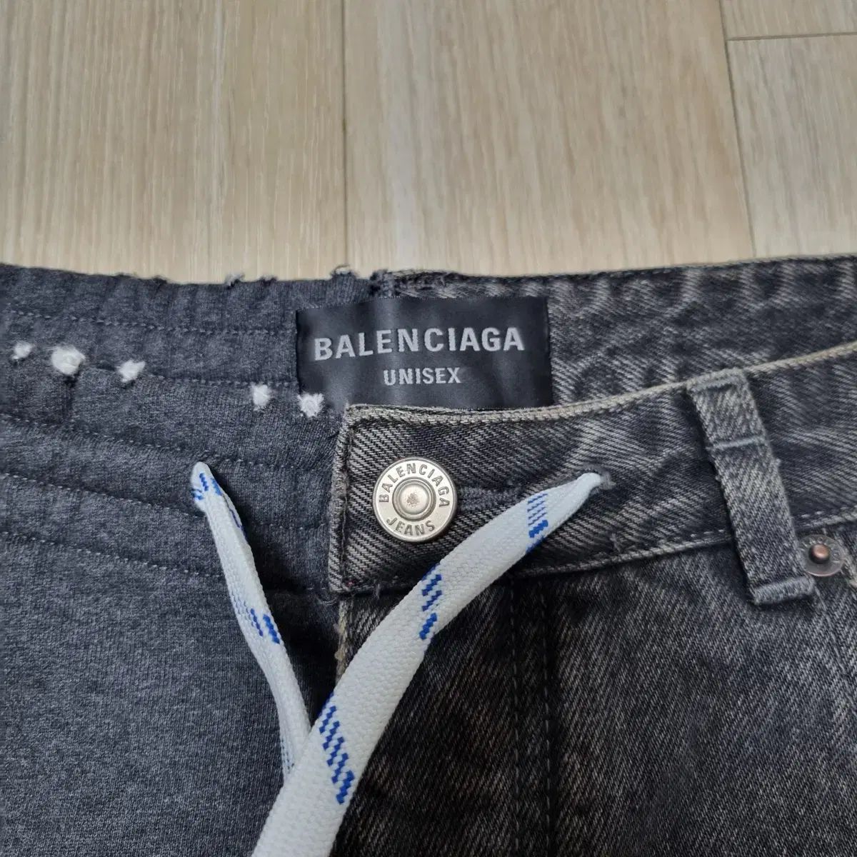 フィフティ パンツ