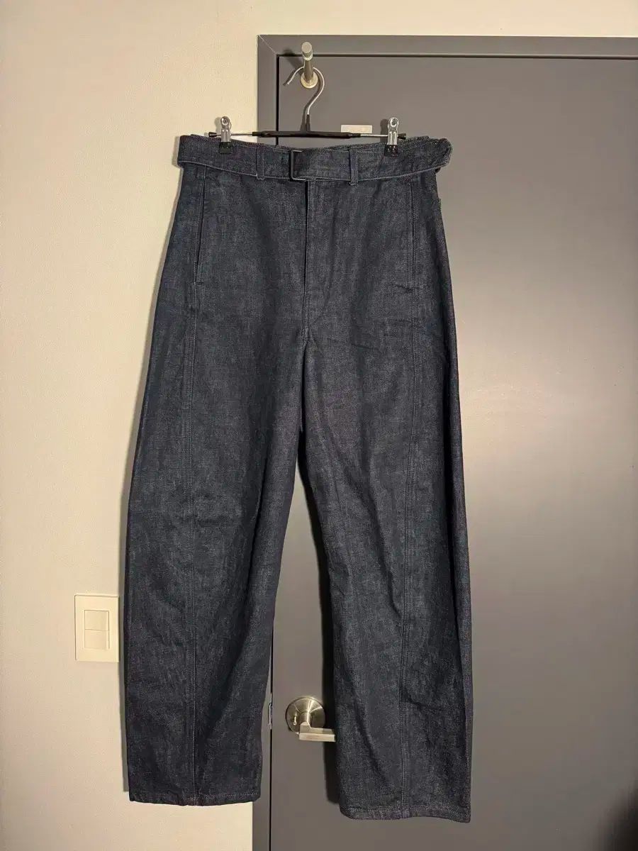 ルメール ツイステッド ベルト付き パンツ Indigo S