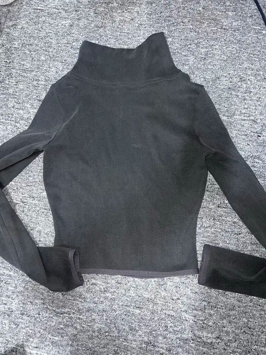 フルジップトップ