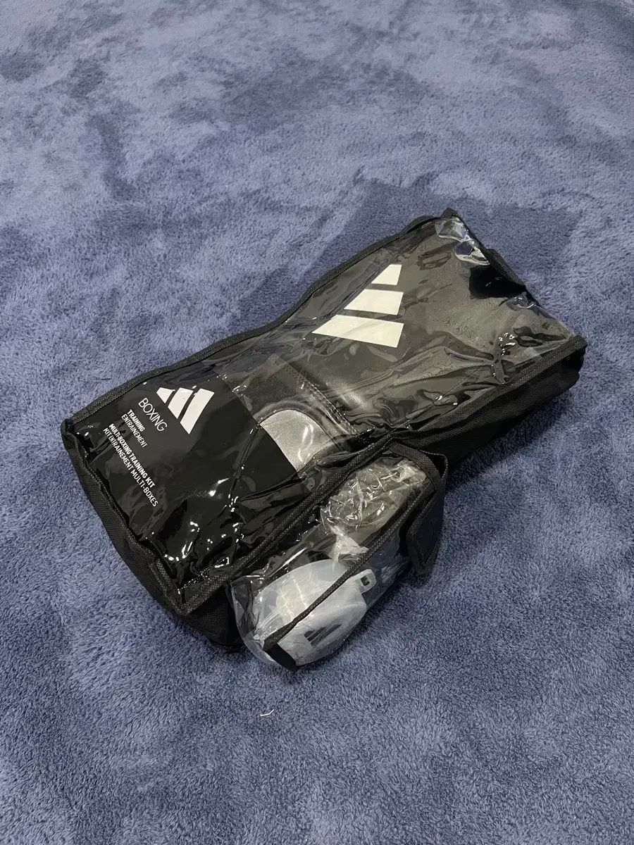 突出した アディダス ボクシンググローブ セット 品質が完璧、値段が激安！