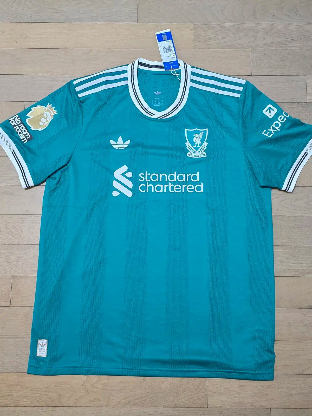 25-26 リヴァプール サード サラ アセンティック