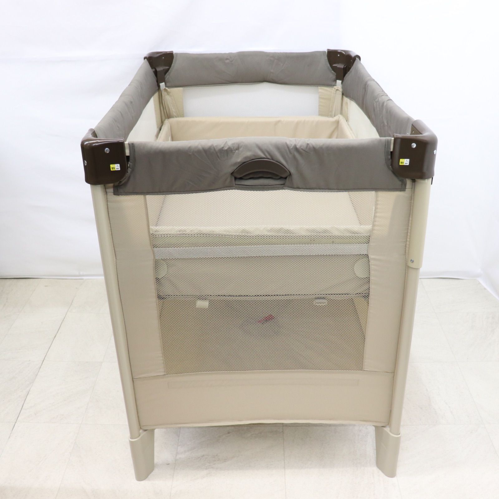 良品✨即日発送❣️Aprica ココネルエアー ベビーベッド 折りたたみ ブラウン Amazon.co.jp: アップリカ(Aprica) 折り畳みミニベビーベッド