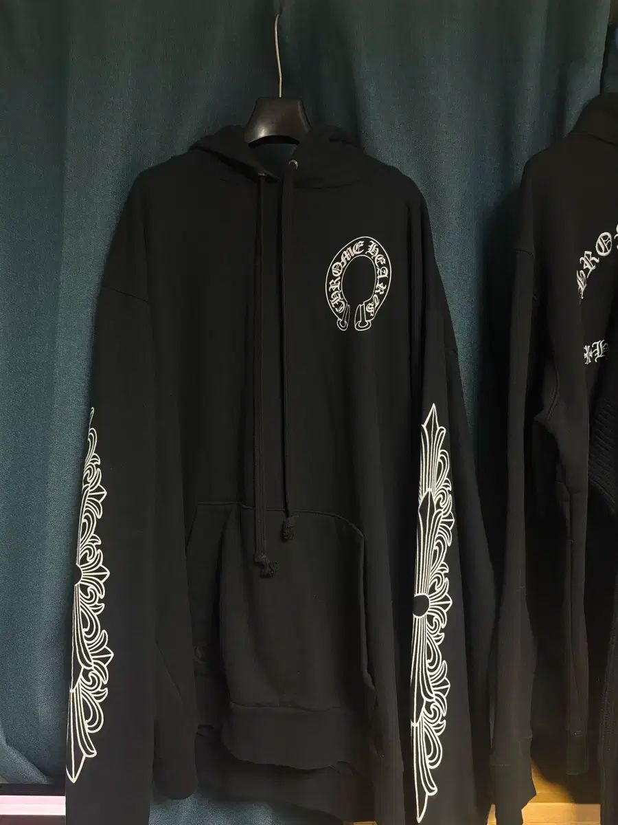 XL CHROME HEARTS クロムハーツ ホースシュー フローラル フード