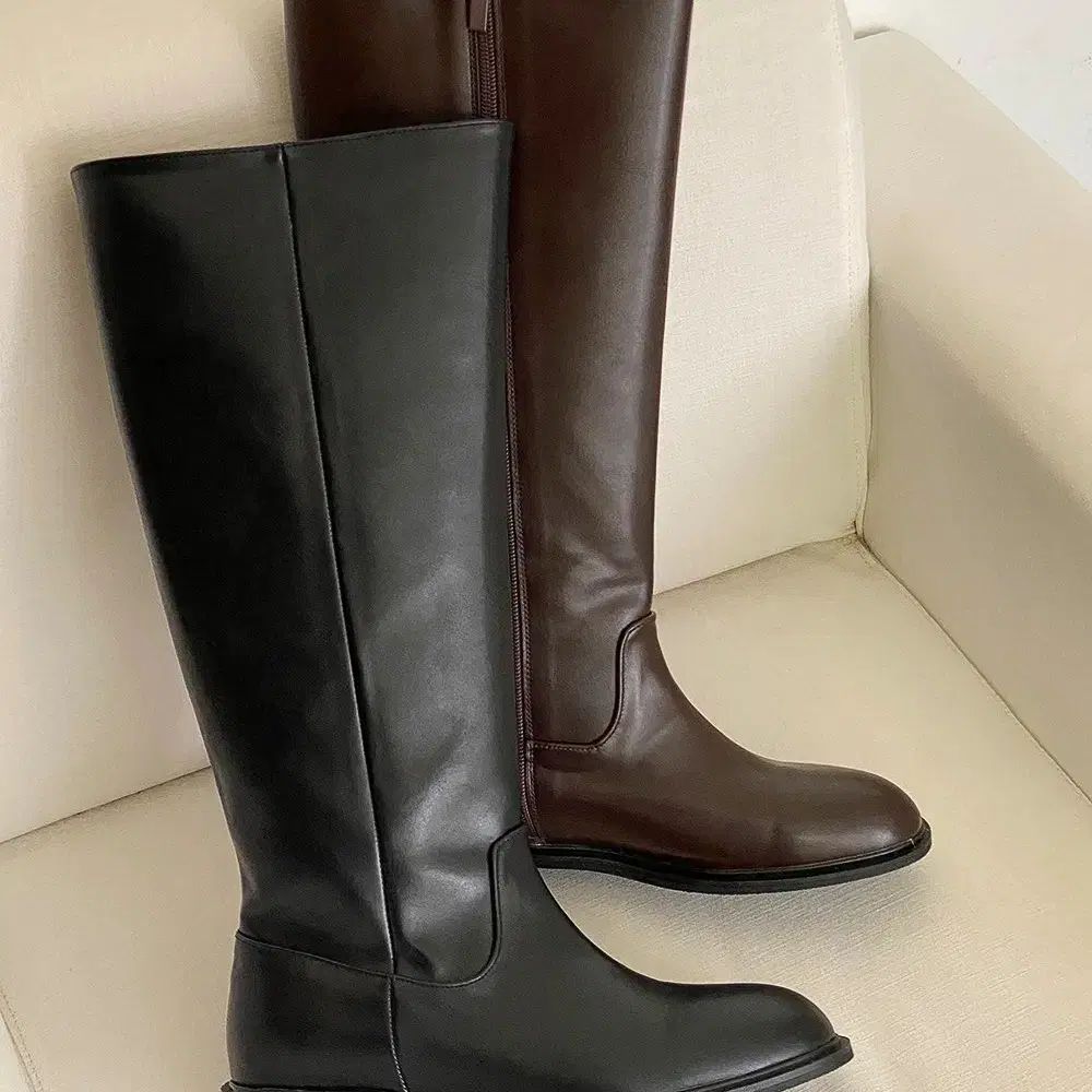 ベーシック 後ろジッパー シンプル ラウンドトゥ ロングブーツ サイズ225-250