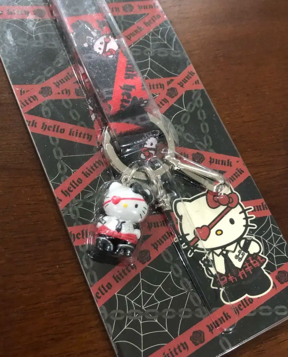 古典 釘崎 野薔薇 パンク ハローキティ ストラップ