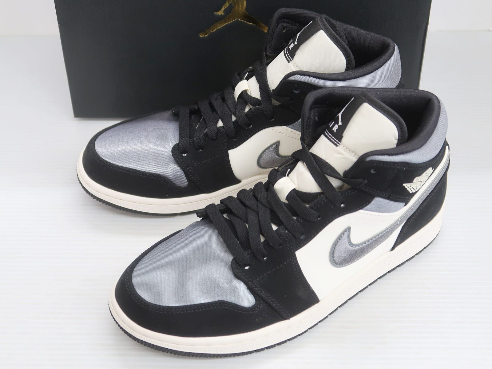 NIKE ナイキ AIR JORDAN 1 MID SE エアジョーダン1 ミッド 852542-011 スニーカー 26㎝
