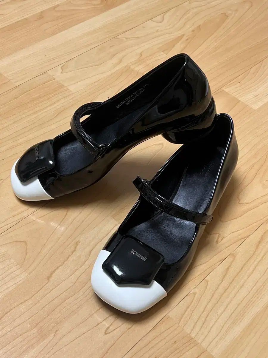 BONNIE シューコンマボニー レディース 靴 37 1回 使用