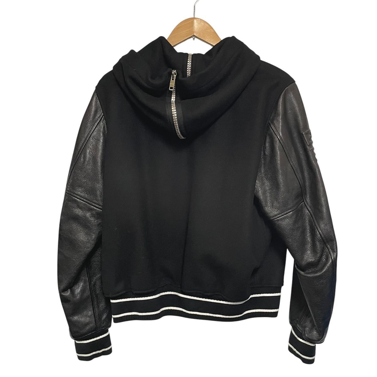 中古】 Givenchy ジバンシィ バーシティブルゾン フード付き 