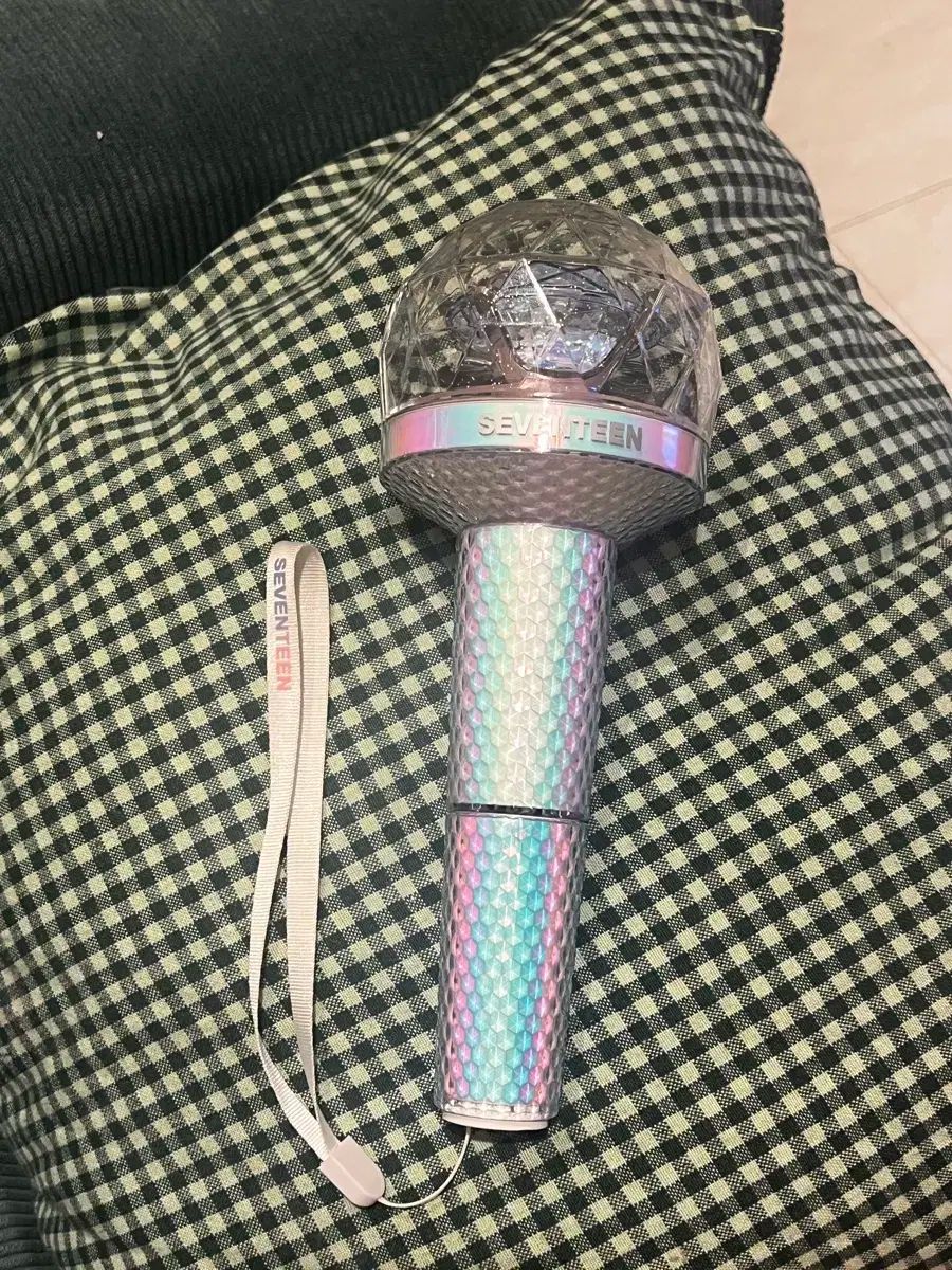 SEVENTEEN セブンティーン セブチ ペンライト 応援棒 カラット棒