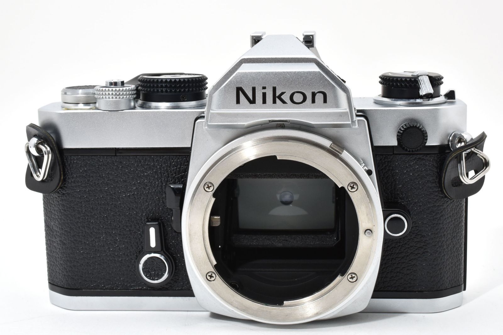 5454 Nikon FM SLR 35mm Film Camera Silver Tested New Seals ニコン MFフィルムカメラ