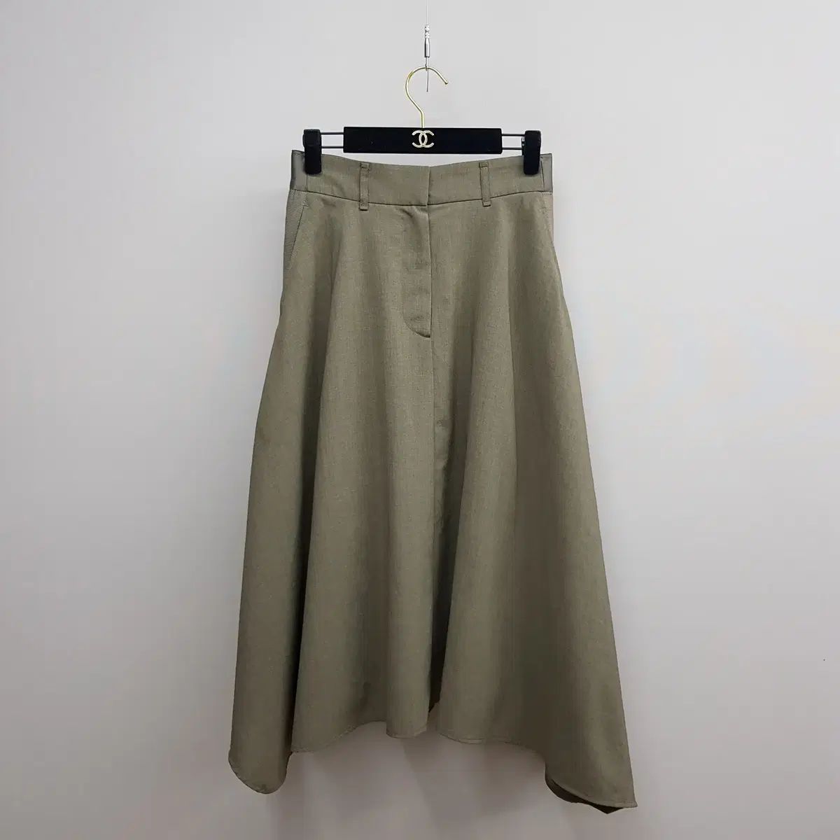 The HANDSOME SYSTEM 2025 アシンメトリー ヘム ISTJ VENDING MACHINE Ver. スカート 64-94サイズ