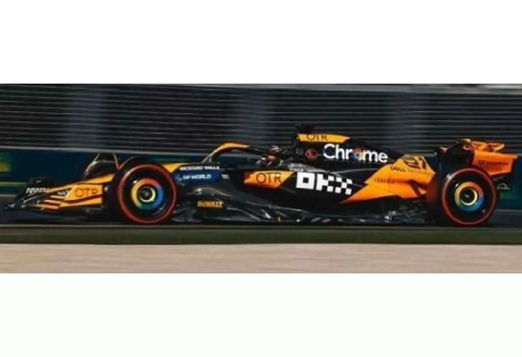 ミニカー 1 18 McLaren Formula 1 Team MCL38 4th Australian GP 2025 Oscar Piastri 81 18S987