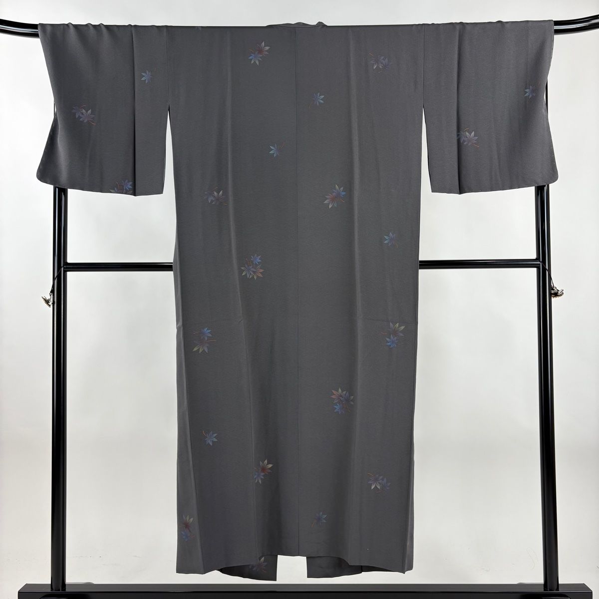 道中着 身丈145 5 cm 裄丈68 L 和装コート 落款 楓 灰色 正絹