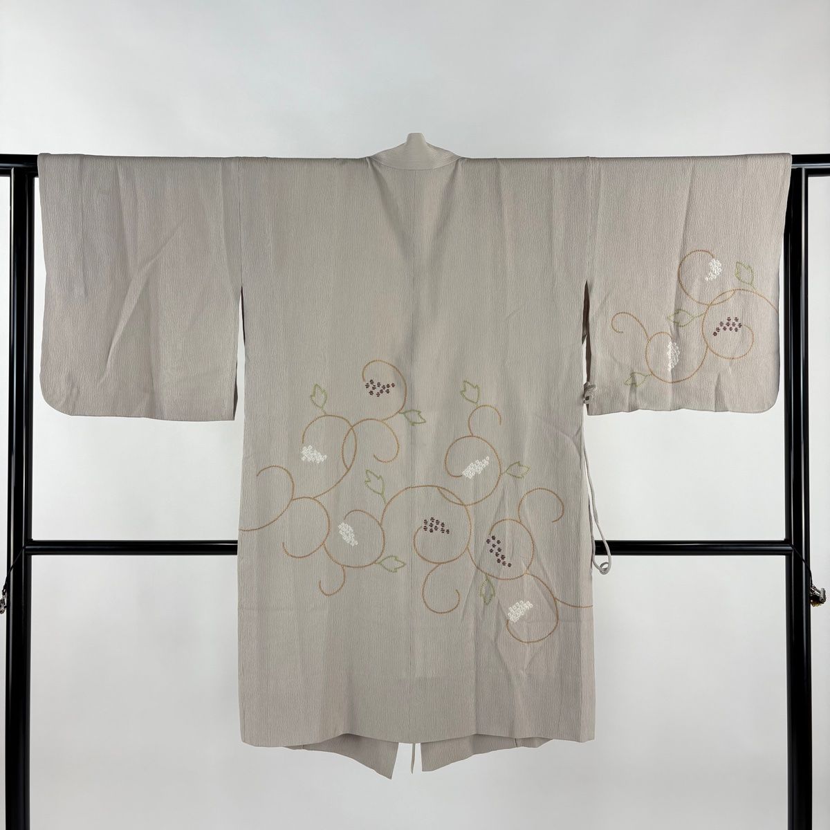 道中着 身丈97 cm 裄丈64 M 和装コート 着物衿 葡萄唐草 絞り 刺繍 灰茶 正絹
