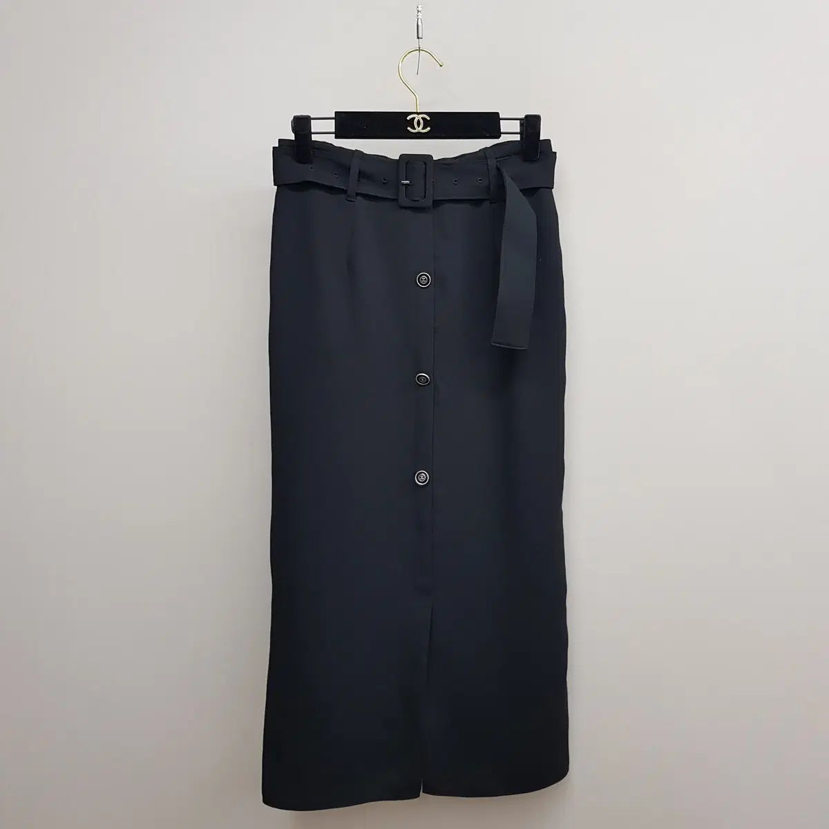 The HANDSOME TIME 2020 ボタン ディテール ハイウエスト スカート 61-90 サイズ