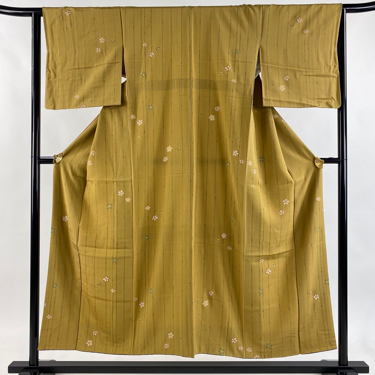 小紋 身丈151 5 cm 裄丈64 M 袷 梅 縦縞 金彩 黄土色 正絹 秀品