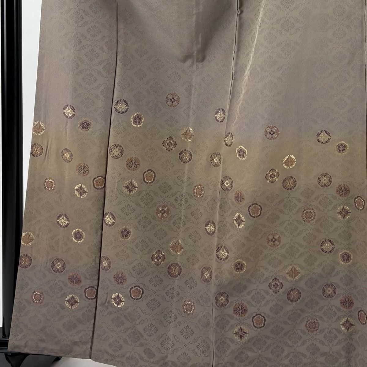 付下げ 身丈163 cm 裄丈66.5 M 袷 花 向かい鳥 金糸 ぼかし 茶紫 正絹 秀品 一つ紋