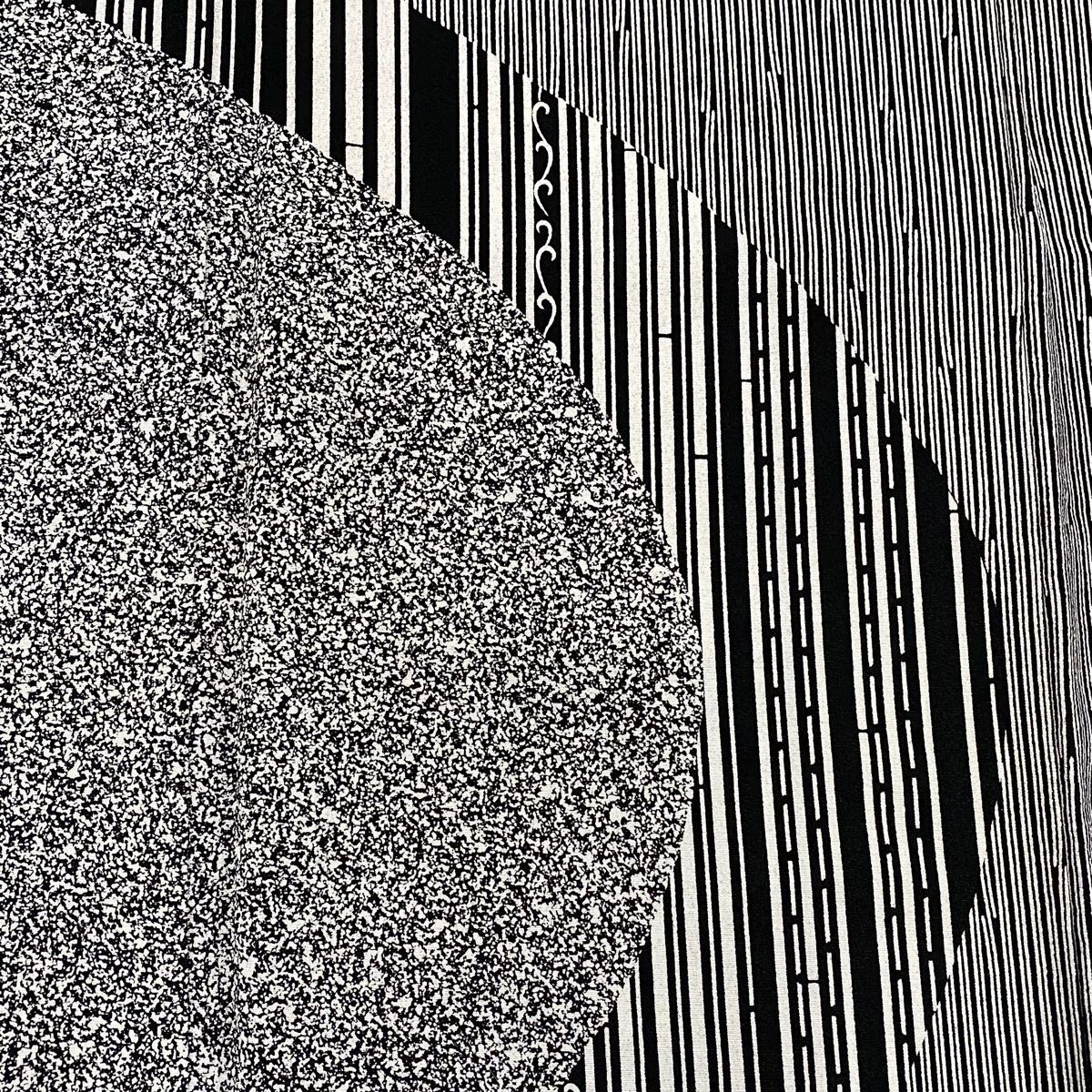 幾何学模様 黒灰