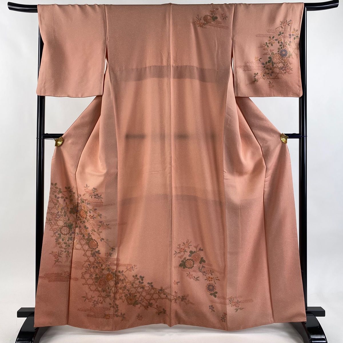 訪問着 身丈163.5 cm 裄丈66.5 M 袷 菊 籠目 刺繍 金糸 ピンク 正絹 秀品